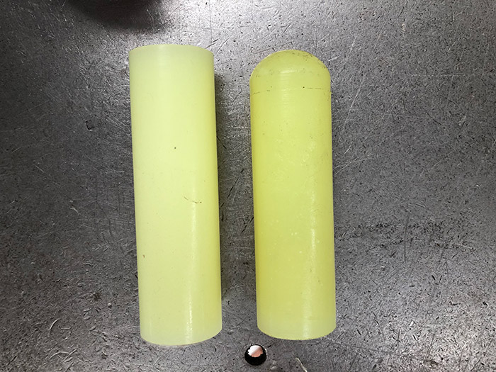 聚氨酯材料具有优良的化学稳定性能够抵抗多种化学物质的侵蚀
